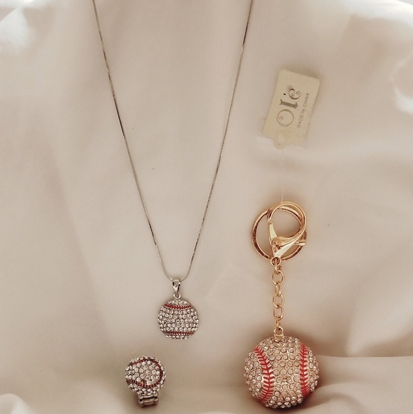 Ole Jewelry - ⚾️ Baseball Pendant and Ring & ⚾️ Baseball Keyring.   B2